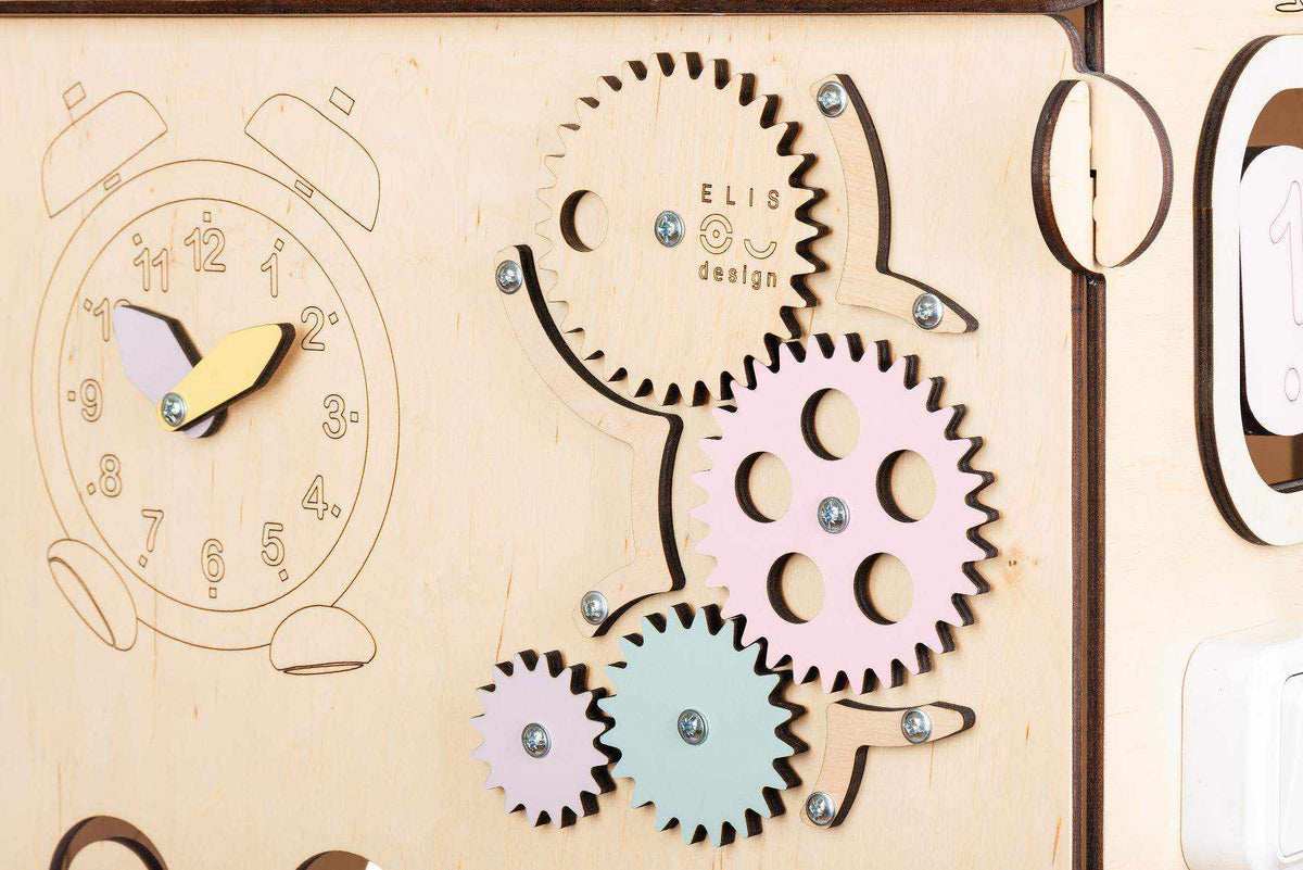 Busy House Pastell Natura - Activity Board Montessori® by Busy Kids® - Montessori.store