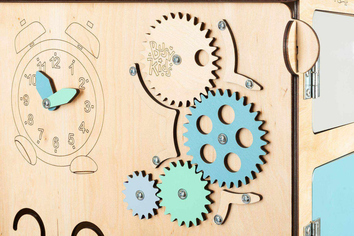 Busy House Minze - Activity Board Montessori® by Busy Kids® - Montessori.store