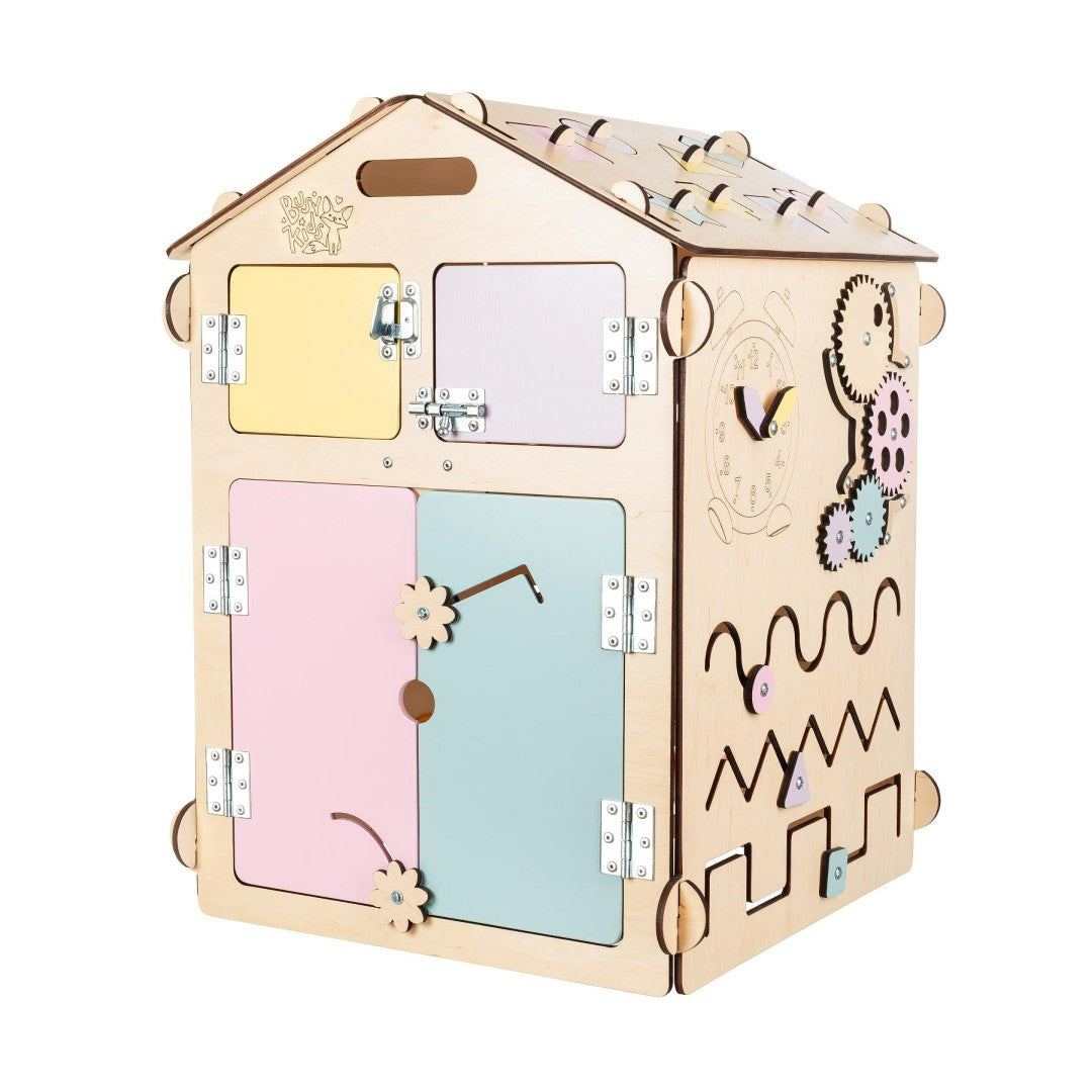 Busy House Pastel Natura - Tableau d&#39;activités Montessori® par Busy Kids