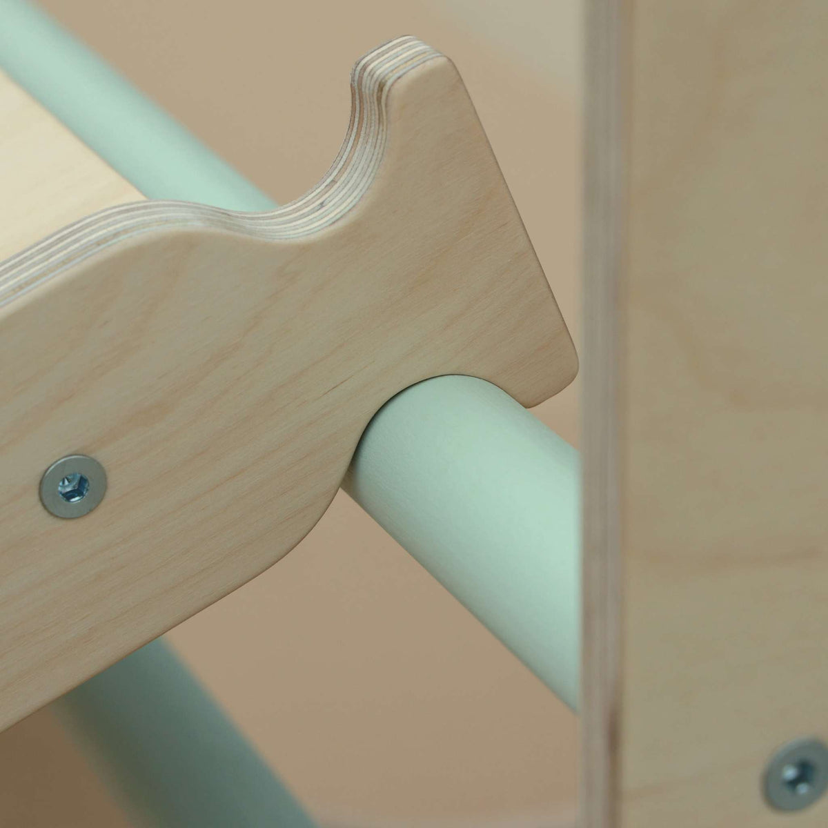 Montessori Kletterwürfel und XXL Rutsche in Minze für Kleinkinder, aus baltischem Birkenholz, wasserbasierte Farben.