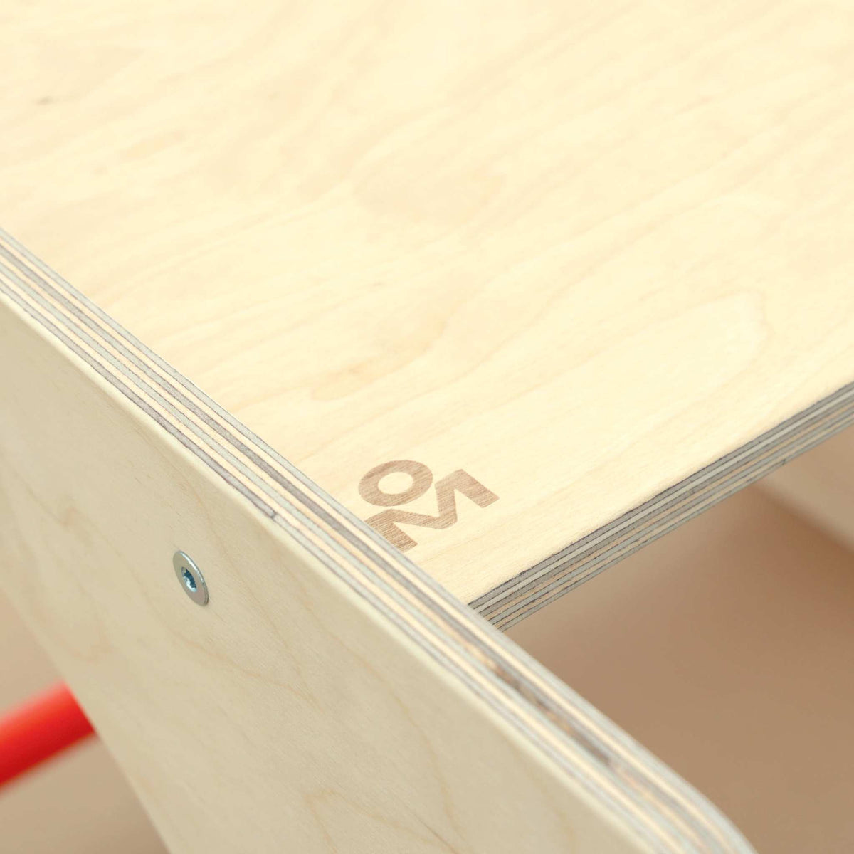 Montessori Kletterwürfel und XXL Rutsche aus Birkenholz für Kleinkinder.