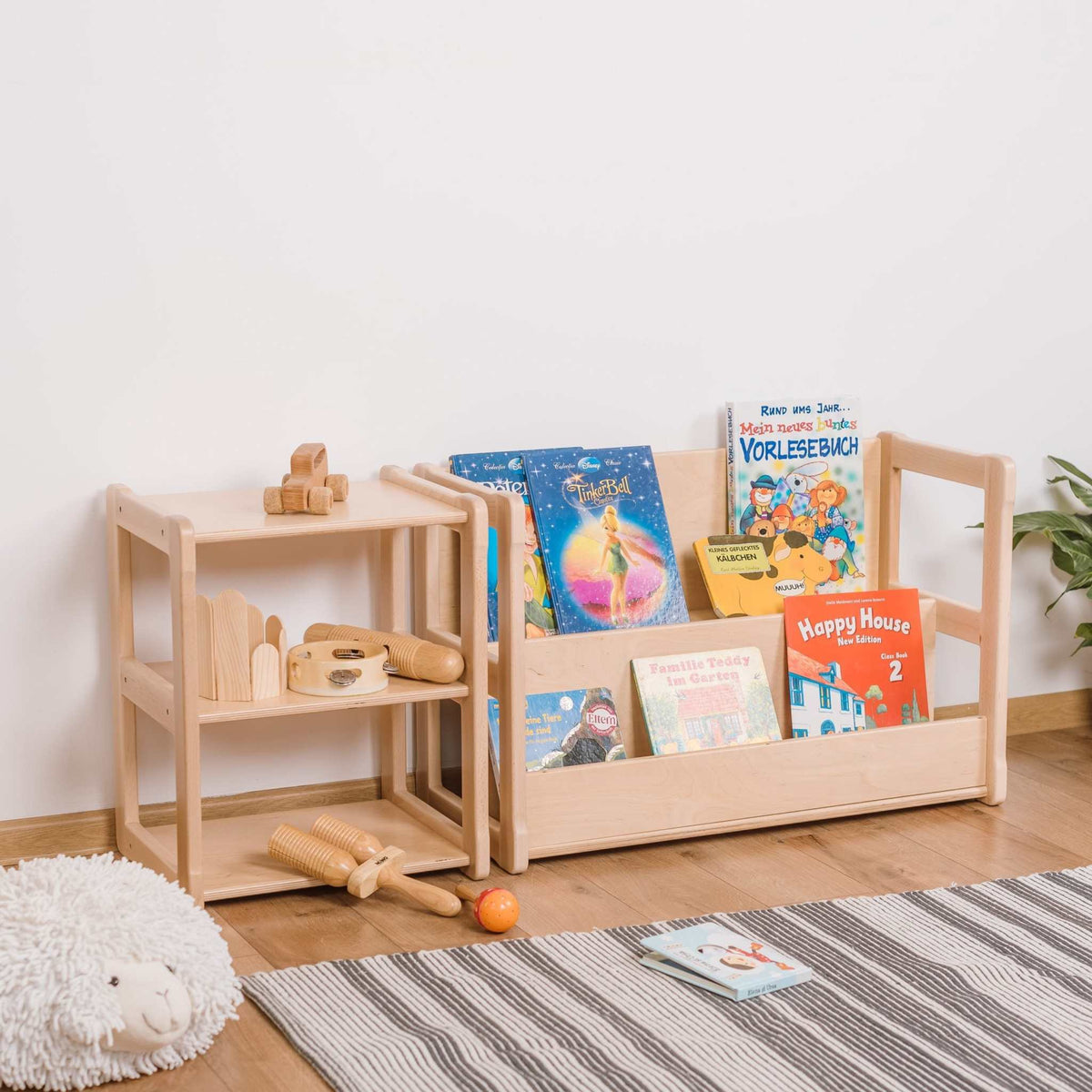 Mini Bücherregal, Montessori-inspiriert, aus Holz, für Kinder ab 12 Monaten.