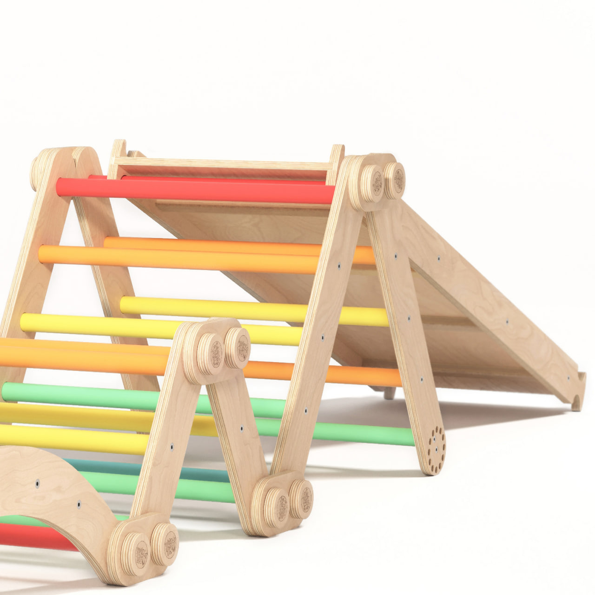 Flexible kids&#39; climbing frame set with slide in light birch, rainbow colors.