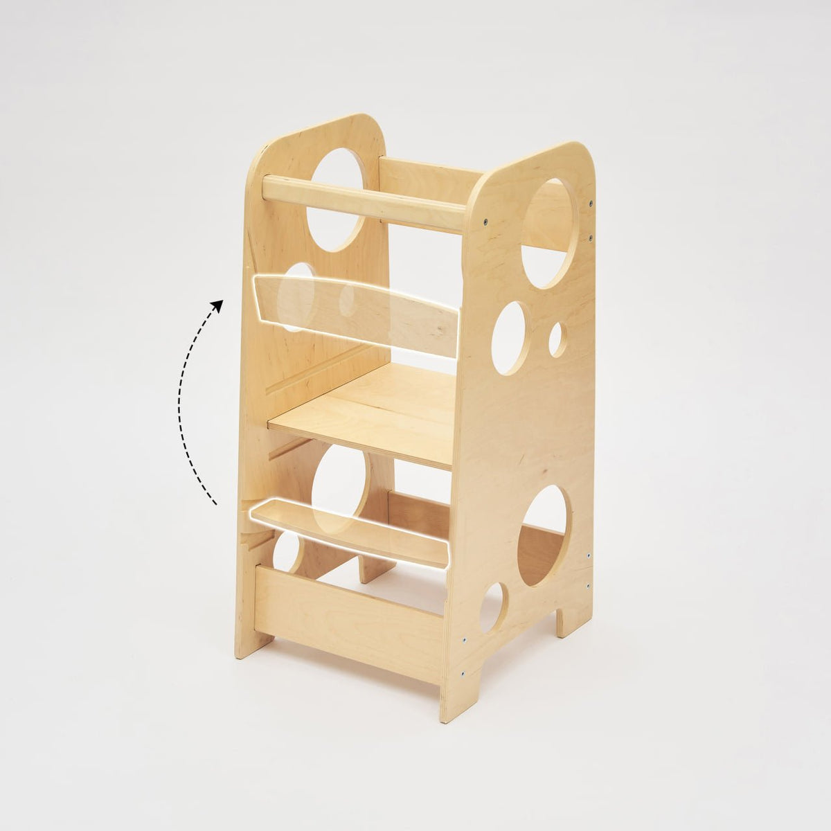 Natural wooden Lernturm for children with adjustable platform height promoting independence.