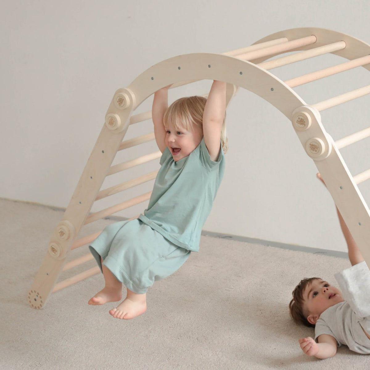 Maxi climbing frame for children (set L with swing) natural 